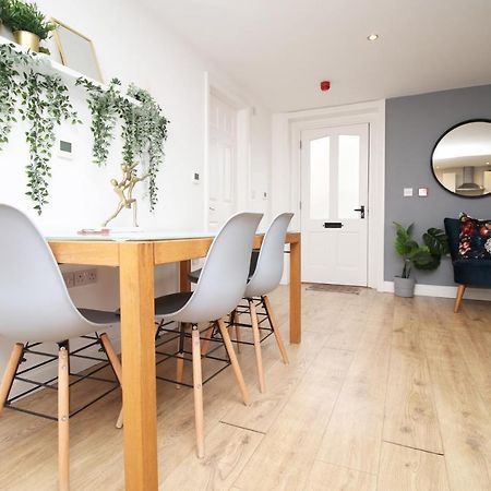 Flat 1 Batheaston By Mia Living Stylish 1 Bedroom Property With Free Parking Esterno foto
