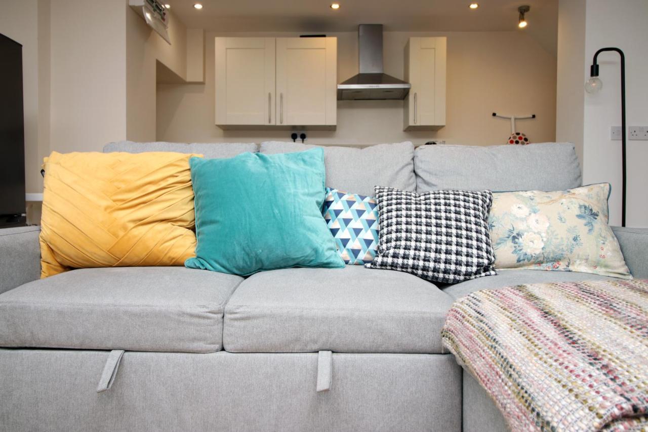 Flat 1 Batheaston By Mia Living Stylish 1 Bedroom Property With Free Parking Esterno foto