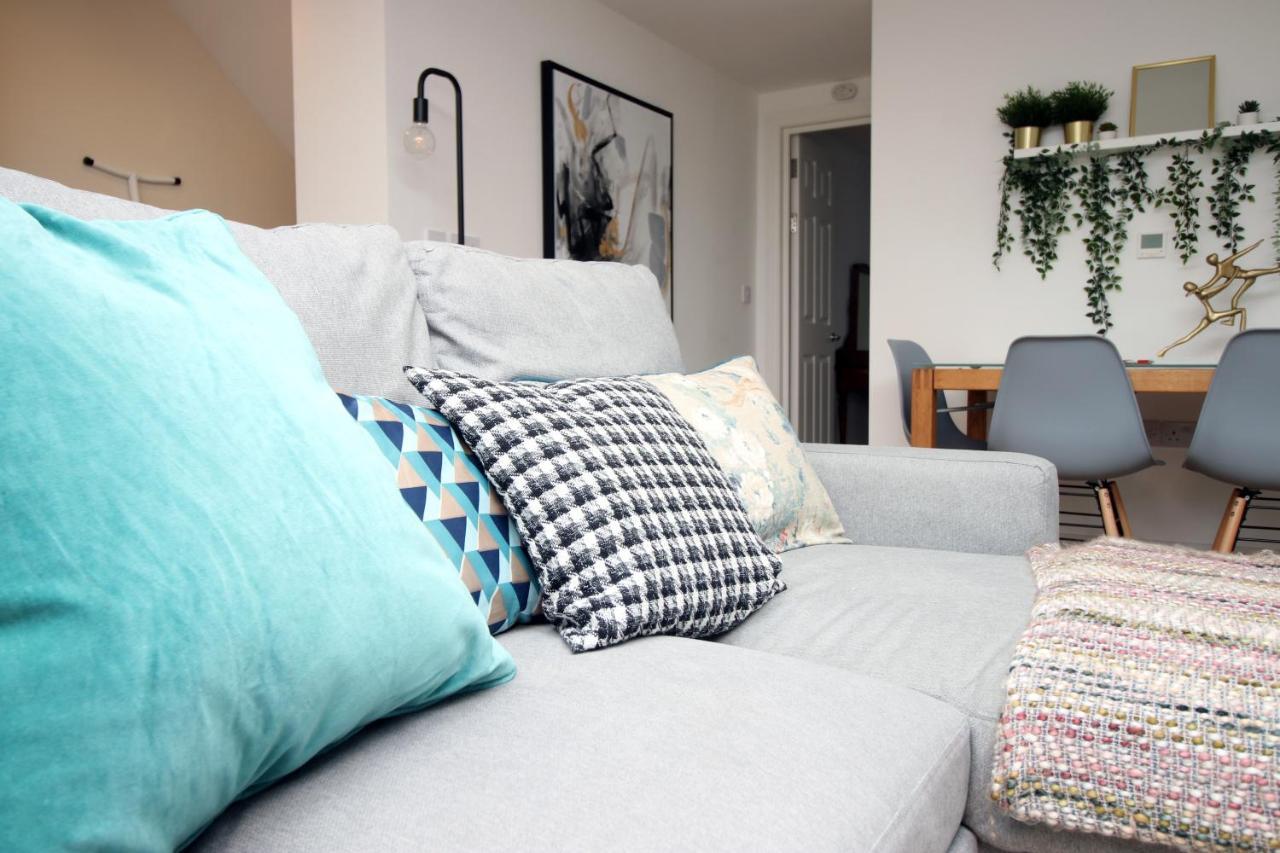 Flat 1 Batheaston By Mia Living Stylish 1 Bedroom Property With Free Parking Esterno foto
